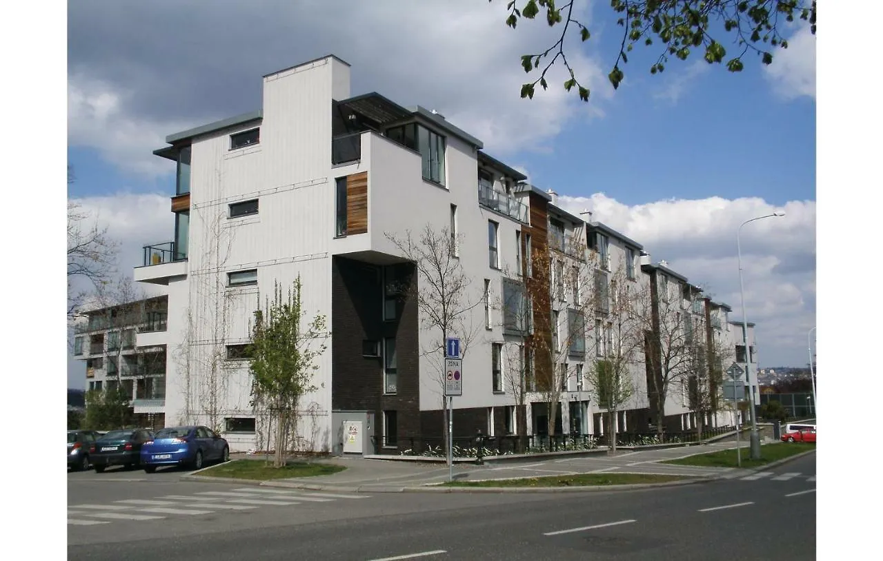 Apartment Italska 0*, Prague Czech Republic
